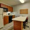 Отель Mainstay Suites Wilmington, фото 6