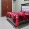 Отель OYO Life 90646 Villa Karsinem Pasuruan, фото 6