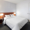 Отель B&B HOTEL Clermont-Ferrand Le Brézet Aéroport, фото 5