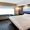 Отель Tru by Hilton Salt Lake City Airport в Норт-Солт-Лейке