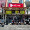 Отель RedDoorz Syariah @ Kelud Sampangan, фото 1