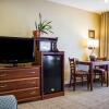 Отель Comfort Inn Guilford near I-95, фото 9