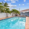Отель Gorgeous Lake Worth Beach House 4 Bedroom Home by RedAwning, фото 17