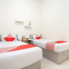 Отель Oyo 1295 Linns Family Residence, фото 22