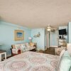 Отель Updated Daytona Beach Oceanfront Studio!, фото 24