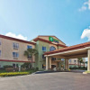 Отель Holiday Inn Express Suites Live Oak, фото 1