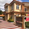 Отель Niv Villa во Флик-ан-Флаке