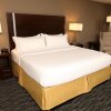 Отель Holiday Inn Express & Suites Omaha South - Ralston Arena, an IHG Hotel, фото 20