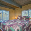 Отель Lazy Bear Lodge - 3br/2ba/relaxing Forest Views/smart Tv/wifi/fenced Yard 3 Bedroom Home, фото 11