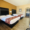 Отель Executive Inn and Suites, фото 3