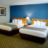 Отель Baymont Inn & Suites St. Ignace Lakefront, фото 5