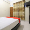 Отель RedDoorz Plus near Universitas Negeri Yogyakarta, фото 7