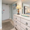 Отель Island Winds East 806 1 Bedroom Condo, фото 8