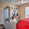 Отель Quiet Rental w/ Balcony: 14 Mi to Downtown Houston, фото 4