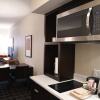 Отель TownePlace Suites Kansas City at Briarcliff, фото 1