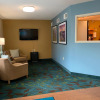 Отель Candlewood Suites Raleigh Crabtree, an IHG Hotel, фото 2