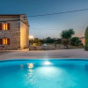 Отель Typical Istrian Villa Casa Smolica With Pool, фото 1