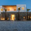 Отель Nasta Suites & Villas Intentional Living Mykonos в Остров Миконос