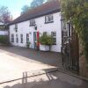 Отель Ballinwillin House Отель Ballinwillin House в Баллихулях