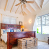 Отель Large Townhouse with Plunge Pool, 3 mins from Beach - Turtle View 2 by BSL Rentals, фото 28
