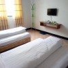 Отель Wuyuan Jiangling Huatian Hostel, фото 5
