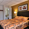 Отель Rodeway Inn & Suites, фото 11