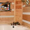 Отель Streamsong Secluded Creek View Cabin with Hot Tub and Pool Table by RedAwning, фото 27