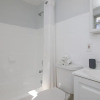 Отель Lovely Apartment 10mins From Beach, 2mins to Mall, фото 7