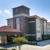 Отель La Quinta Inn & Suites by Wyndham Tupelo, фото 4