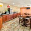 Отель Quality Inn & Suites, фото 24