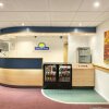 Отель Days Inn Fleet M3, фото 2
