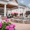 Отель Comfort Inn & Suites Sturbridge - Brimfield, фото 1