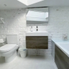 Отель Charming 2-bed Apt With 2 Bathtub Central London, фото 7