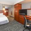 Отель Courtyard by Marriott Cincinnati North at Union Centre, фото 3