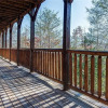 Отель Mountain View Lodge 8 Bedroom Home with Hot Tub, фото 15