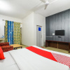 Отель OYO Flagship 5175 Hotel Rama Blue Point, фото 5