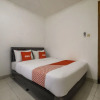 Отель Oyo 1954 Tubagus Guest House, фото 14
