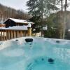 Отель Chalets Alpins- 10-A Chemin Alpin, фото 1