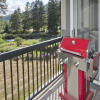Отель Coldstream Townhome 15, фото 8