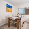 Отель Convenient Rockdale Apartment Next To Station And Beach, фото 17