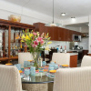 Отель Ocean Front Condo With Pool Sleeps 6 Adults, фото 11