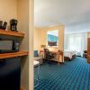 Отель Fairfield Inn & Suites Stevens Point, фото 6