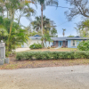 Отель Vibrant Largo Home: Heated Pool, Lake Views!, фото 1