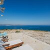 Отель Karavos View - A Unique Artists' Hideaway Paradise, фото 18