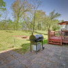 Отель Kentucky Vacation Rental Escape w/ Deck, фото 10