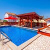 Отель Awesome Apartment in Banjol With 2 Bedrooms, Wifi and Outdoor Swimming Pool, фото 20