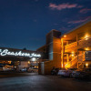Отель Seashore Inn on the Beach, фото 1