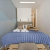 Отель Lovelystay - Downtown 2Bedroom Wonder, фото 17