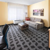 Отель TownePlace Suites by Marriott Laredo, фото 10
