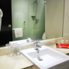 Отель Asialink Premier Karawang, фото 8